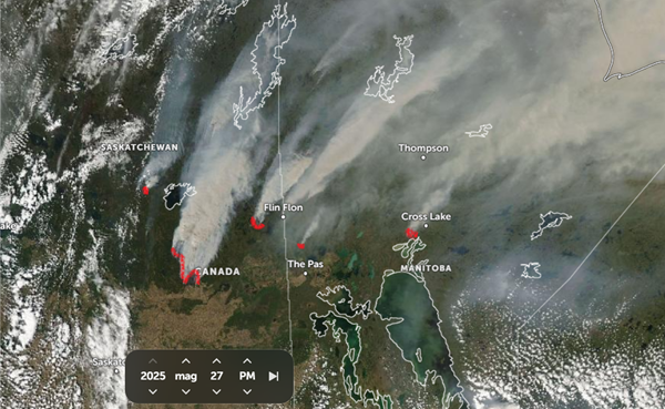 Dettaglio di alcuni degli incendi pi&ugrave; violenti avvenuti. Il rogo maggiore si estende per un fronte di circa 100km.
